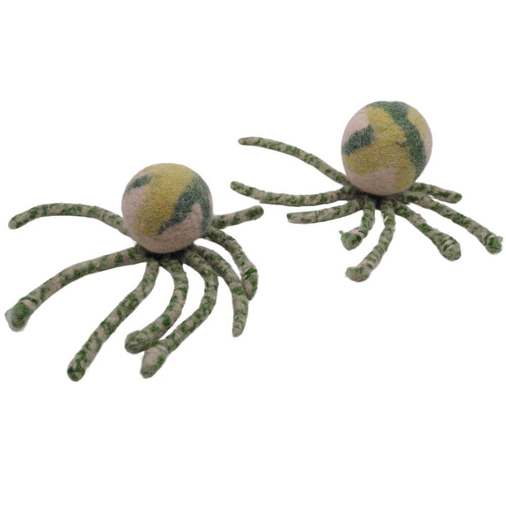 Hundespielzeug Oktopus grün aus Bio-Wollfilz handgefertigt Hundespielzeug Oktopus grün aus Bio-Wollfilz in zwei Größen